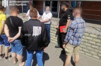 Майор СБУ та полковник запасу передавали секретні дані російським спецслужбам у цукерках