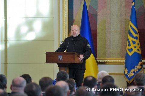 Турчинов рассказал, откуда появился миф об "американском спецназе" под Славянском
