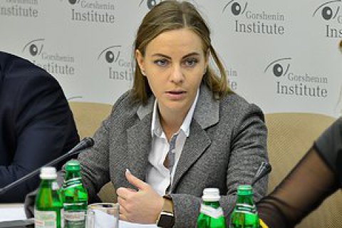 Нардеп Сотник отказалась от услуг помощника, решившего защищать Ефремова