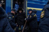 В уряді планують удосконалити виплати допомоги евакуйованим зі звільнених територій