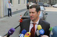 Адвокат Тимошенко жалуется на тотальный контроль 