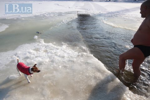 ​Во Львове отменили освящение воды из-за роста заболеваемости ковидом