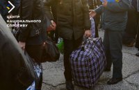 Росіяни депортували ще сто українців з окупованої Херсонщини