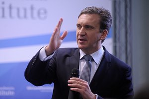 Шеремета примет участие в досрочных парламентских выборах