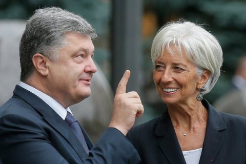 Порошенко планирует встретиться с директором МВФ Лагард в Давосе