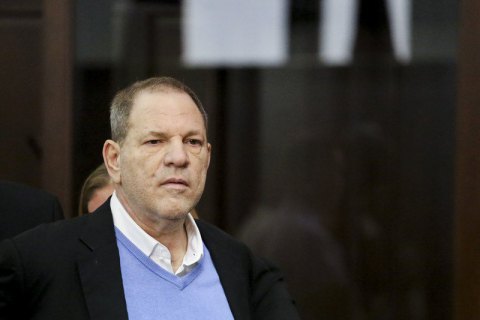 Вайнштейн заключил сделку на $44 млн за урегулирование исков против него
