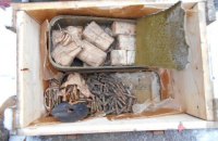 Военная контрразведка под Донецком обнаружила тайник с боеприпасами 