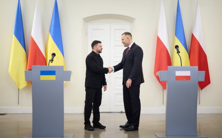 Зеленський назвав "хорошою і відкритою" першу зустріч з польським президентом Навроцьким