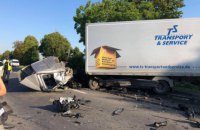 Около Мукачево на трассе Киев-Чоп произошло масштабное ДТП с 4 пострадавшими
