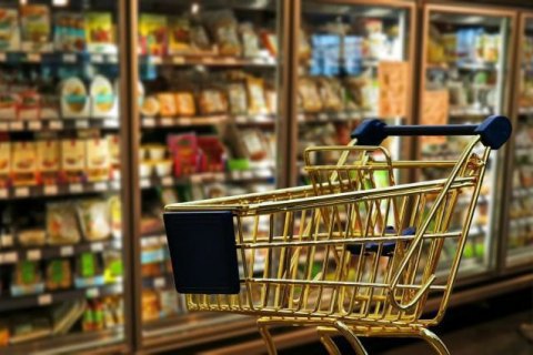 Беларусь ввела регулирование цен на продукты 