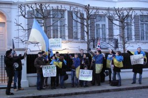 Митинги Автомайдана состоялись в США и Европе