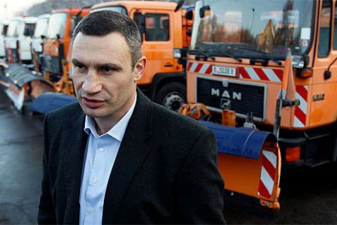 Киев получит от Германии 15 старых снегоуборочных машин