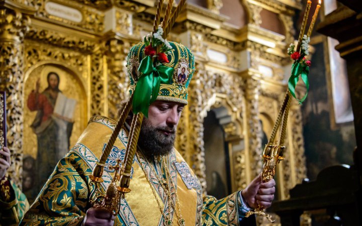 ПЦУ вперше відслужила літургію в Троїцькій надбрамній церкві Києво-Печерської Лаври