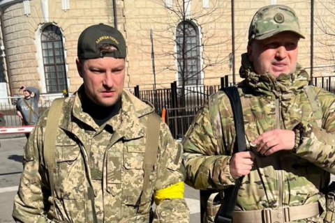 Турчинов: мародерів будемо знищувати на місці