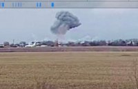 Російські окупанти обстріляли військову частину на Київщині, є травмовані, - Нацполіція