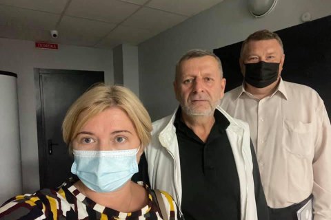 Після зустрічі з Омбудсменом депутати з “ЄС” відвідали у СІЗО генерала Павловського, Шандру і Бащинського