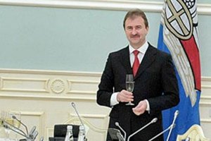 Попов будет отдыхать​ две недели после дня рождения Януковича 