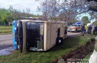На Ровенщине перевернулся автобус с пассажирами, четверо травмированных