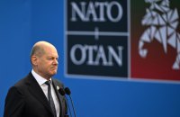 Шольц летить на зустріч із Байденом: "Настав момент, коли маємо зробити необхідне – спільно дати Україні можливість захиститися"