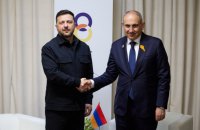 Президент Зеленський обговорив із главою уряду Вірменії двосторонні відносини та зближення з ЄС