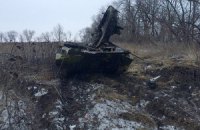 Военные разгромили и взяли в плен россиян у аэропорта 