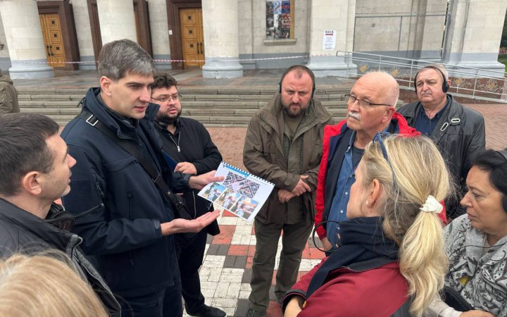 Делегація Європарламенту відвідала місця вчинення злочинів військами РФ на Чернігівщині, – Офіс Генпрокурора 