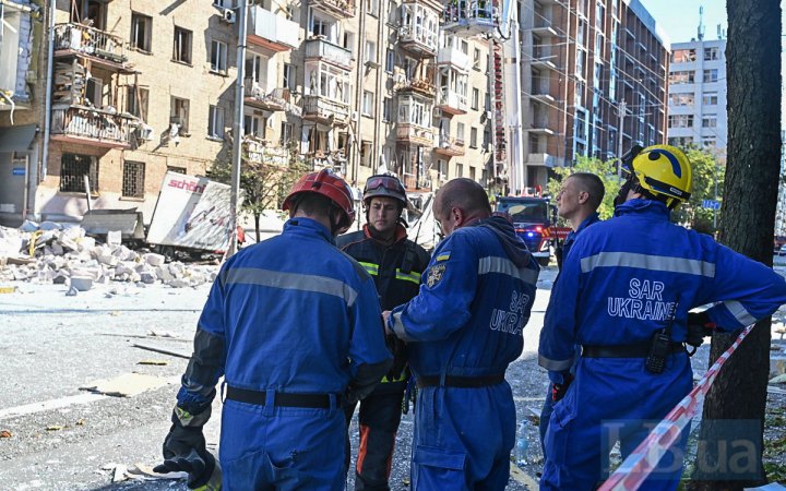 З початку повномасштабного вторгнення РФ у Києві загалом пошкоджено 3578 будинків