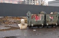 Киевсовет поддержал перенос 47 памятных объектов, связанных с Россией и СССР