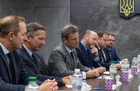 Єрмак зустрівся з делегацією депутатів британського парламенту