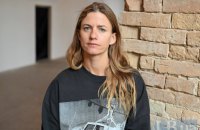 Перформерка Флорентіна Гользінгер: «Є багато людей, які приходять на наші вистави лише тому, що хочуть зазирнути нам між ніг»