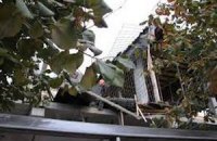 Во Львове рядом с остановкой обрушилась новостройка