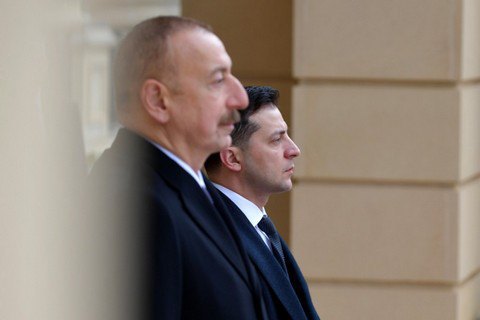 Зеленський запропонував президентові Азербайджану "вдихнути нове життя" в ГУАМ