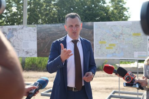 Дорогу от Станицы Луганской до Северодонецка отремонтируют в следующем году, - советник премьера Голик