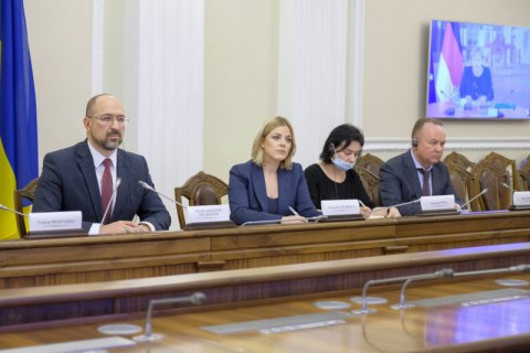Шмигаль сподівається на підписання меморандуму з МВФ до кінця місяця