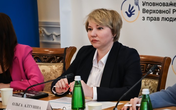Радник мера Маріуполя Андрющенко розкритикував заклик Офісу омбудсмана до громадян повідомляти про примусову паспортизацію