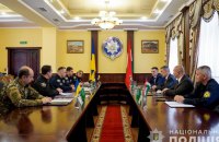 Поліція Угорщини допомагатиме Україні із ДНК-ідентифікацією загиблих внаслідок війни
