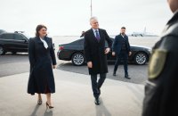 У Парижі президенти Франції і Литви обговорять допомогу Україні
