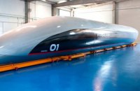В Испании показали первую пассажирскую капсулу Hyperloop