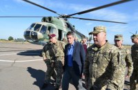 Британский министр Уильямсон посетил передовую на Донбассе