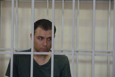 Суд заарештував на два місяці 16 учасників сутичок біля Ради (оновлено)
