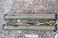 ​В Чернигове задержали военного-контрактника, продававшего гранатометы и гранаты