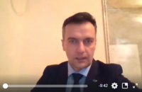 Гнап відмовився знімати кандидатуру з виборів через фінансовий скандал
