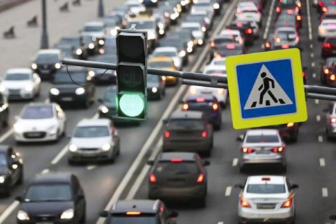 Более 30 стран мира пообещали отказаться от новых бензиновых автомобилей до 2040 года