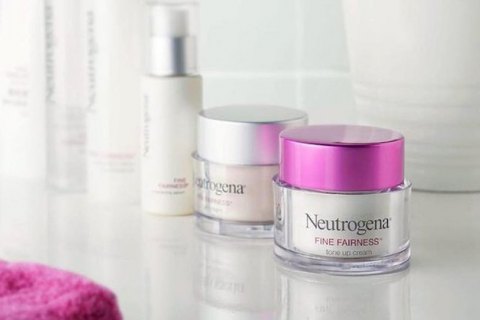 Johnson & Johnson попередила ЄС про можливі затримки постачання вакцин