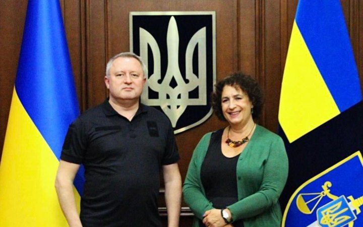 Генпрокурор і посол Великобританії обговорили посилення міжнародної підтримки в розслідуванні воєнних злочинів РФ