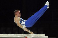 Верняев выиграл на брусьях серебро чемпионата мира