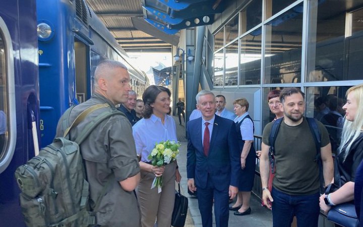 Перша леді Литви прибула до України