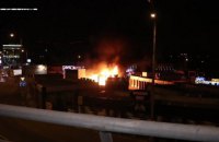 У Києві на Деміївському ринку згоріла кав'ярня і магазин