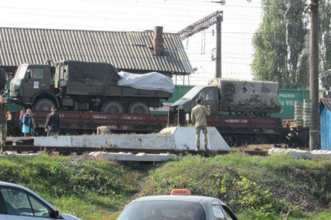 Солдат погиб из-за удара током на железной дороге в Винницкой области