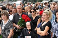 В Макеевке задержали журналистов и группу пенсионерок 